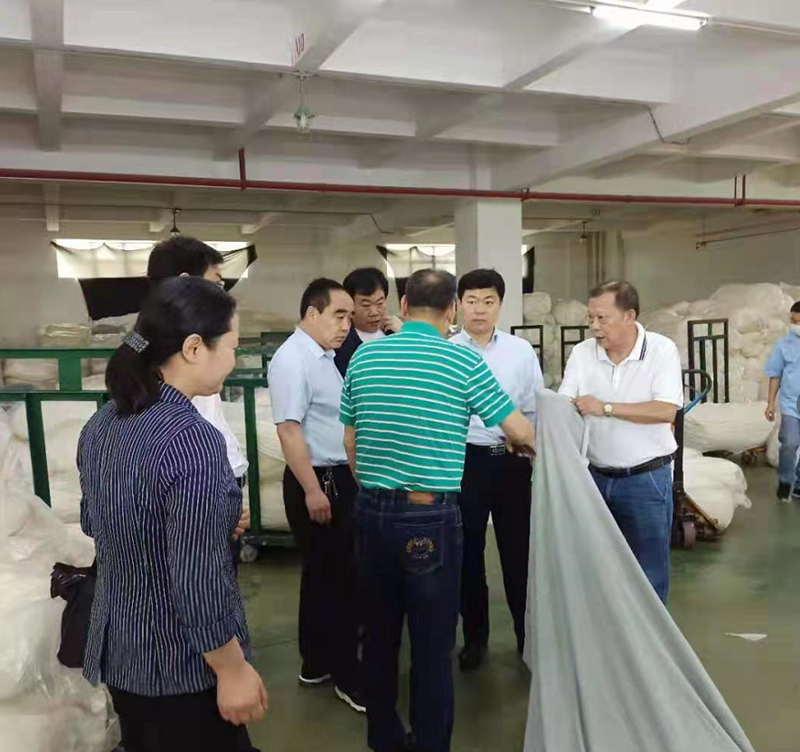 舞钢市委书记刘文祥带队赴广东省开展棉纺织行业产业